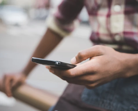 Anatel e ABDI fecham acordo para testes de redes privadas de 5G