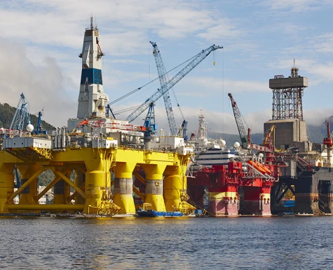 Brent sobe 5% após tocar máxima desde 2014